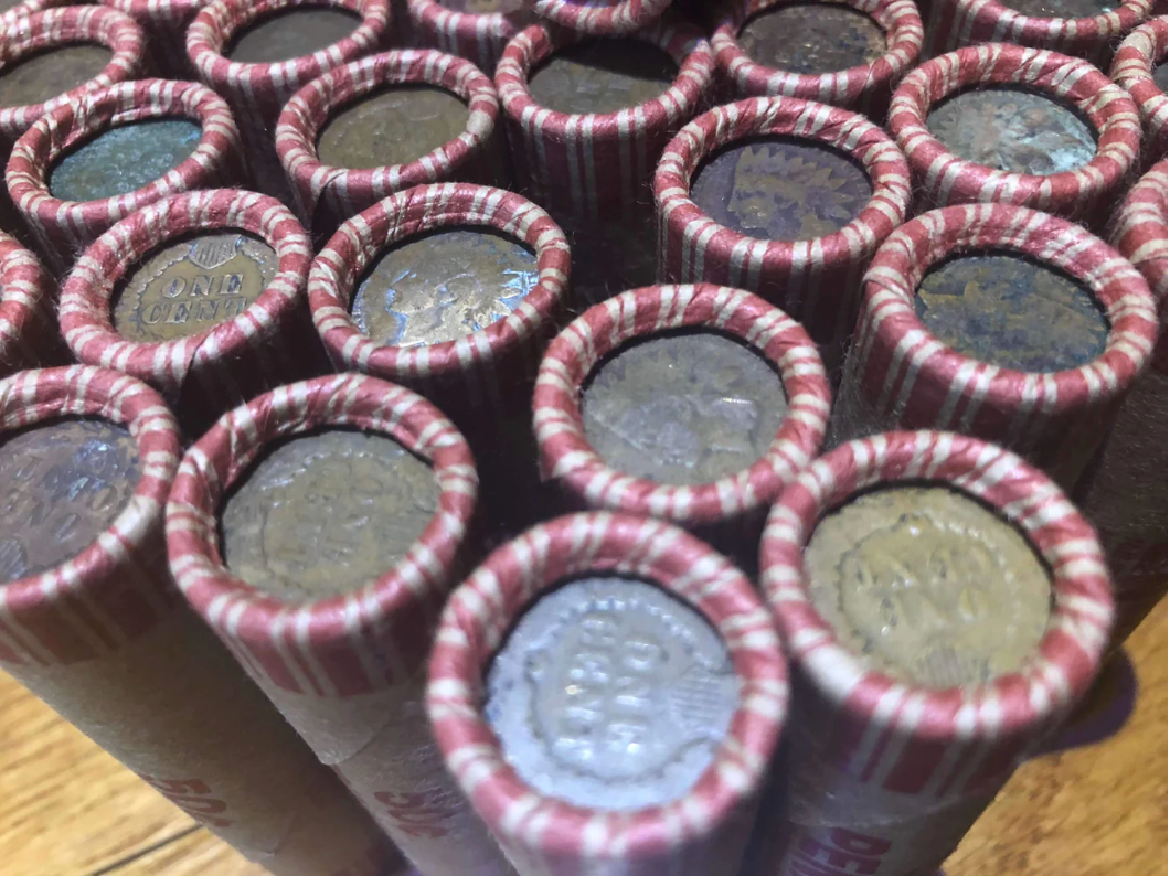 TIGHTLY CRIMPED ROLLS OF OLD UNITED STATES WHEAT & INDIAN HEAD CENTS